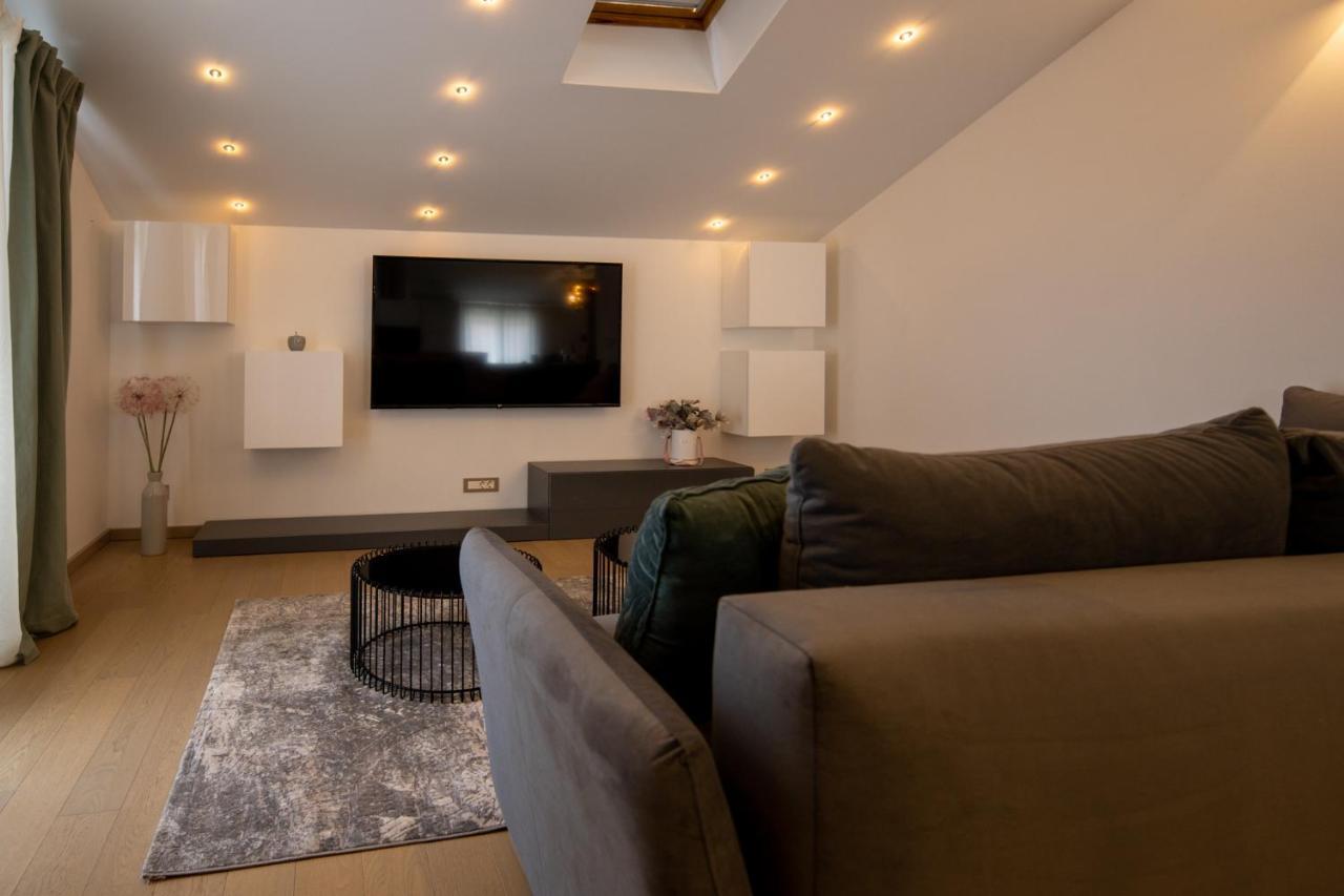 Lumaja Luxury Apartman Biograd Na Moru Luaran gambar