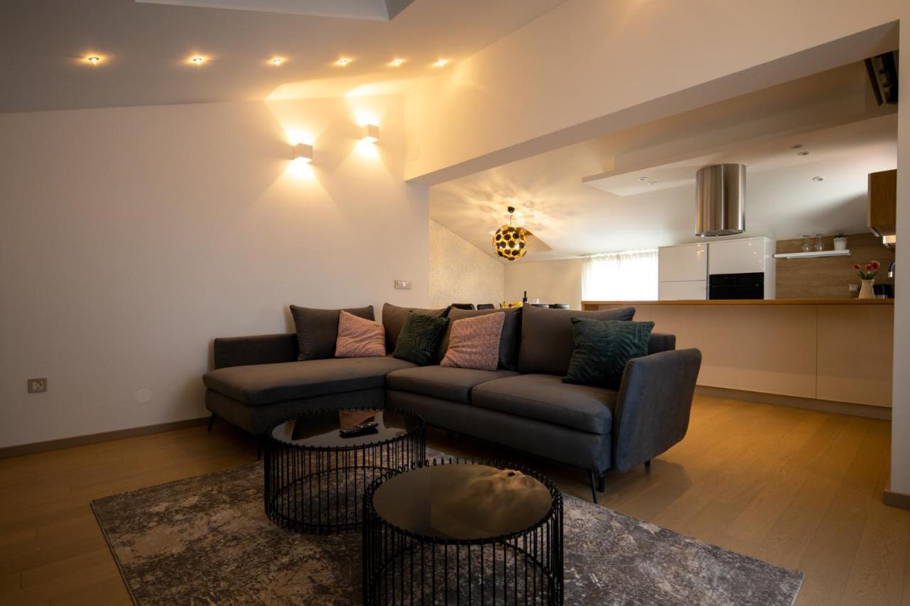 Lumaja Luxury Apartman Biograd Na Moru Luaran gambar