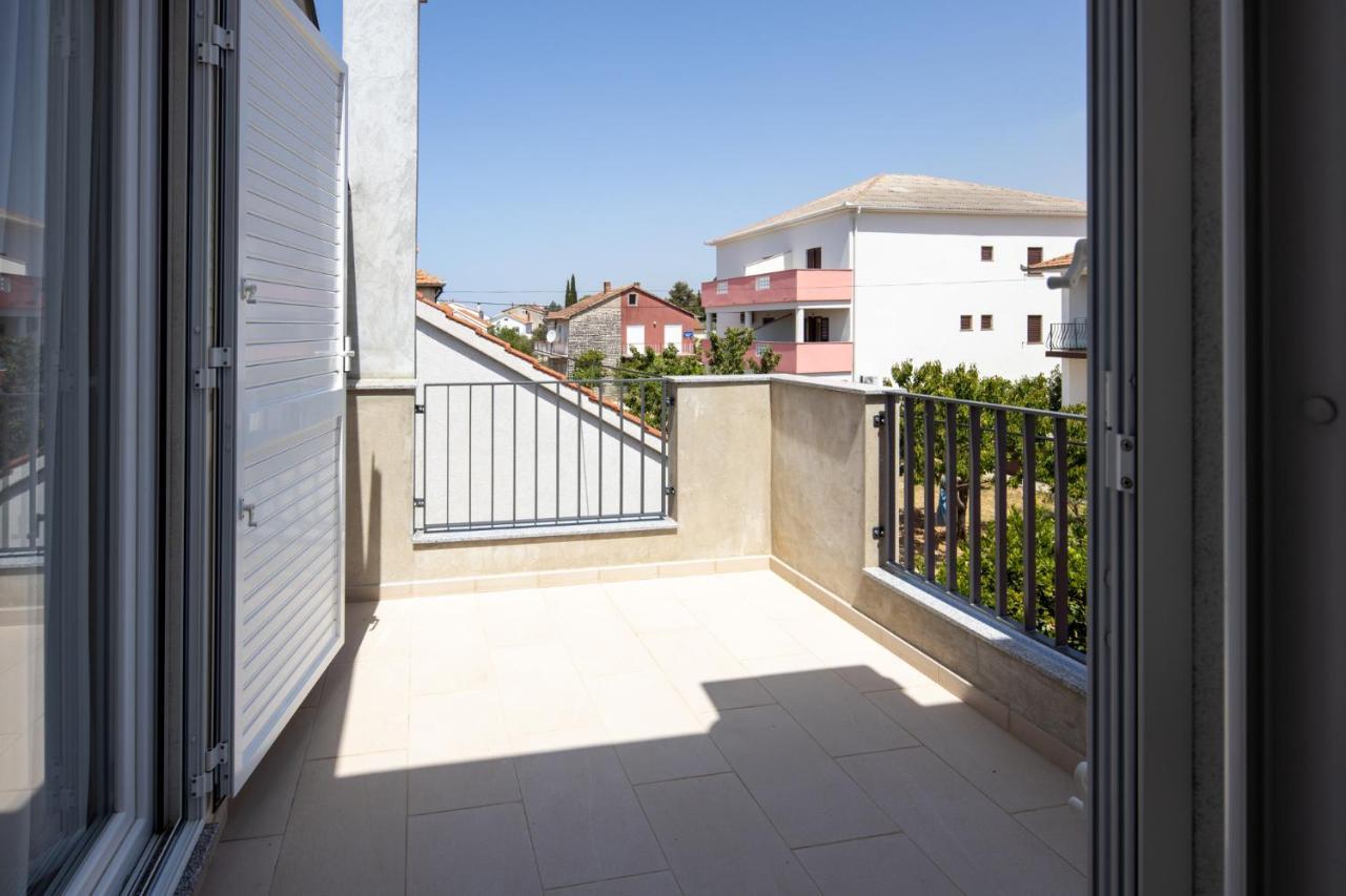 Lumaja Luxury Apartman Biograd Na Moru Luaran gambar