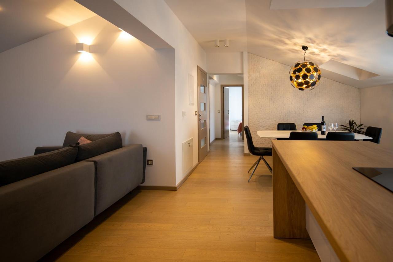 Lumaja Luxury Apartman Biograd Na Moru Luaran gambar