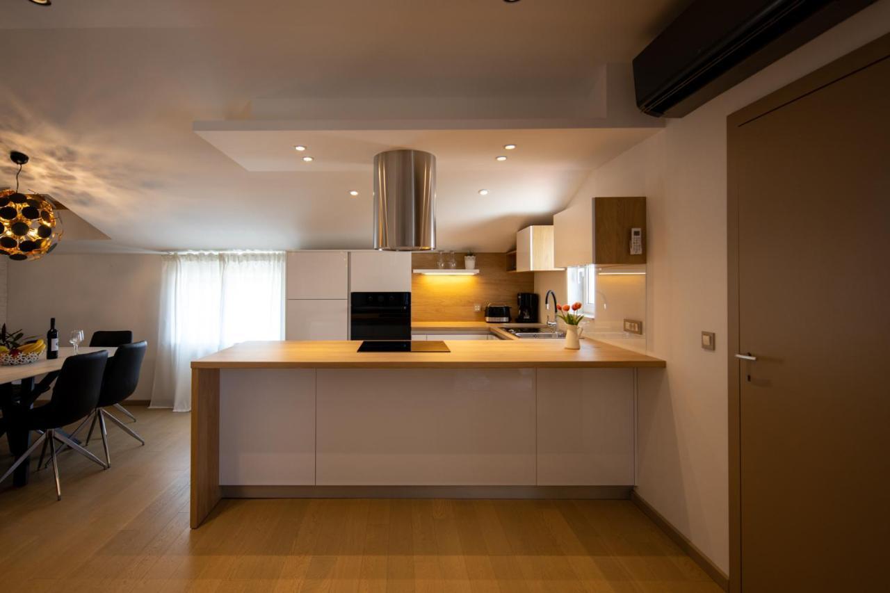 Lumaja Luxury Apartman Biograd Na Moru Luaran gambar