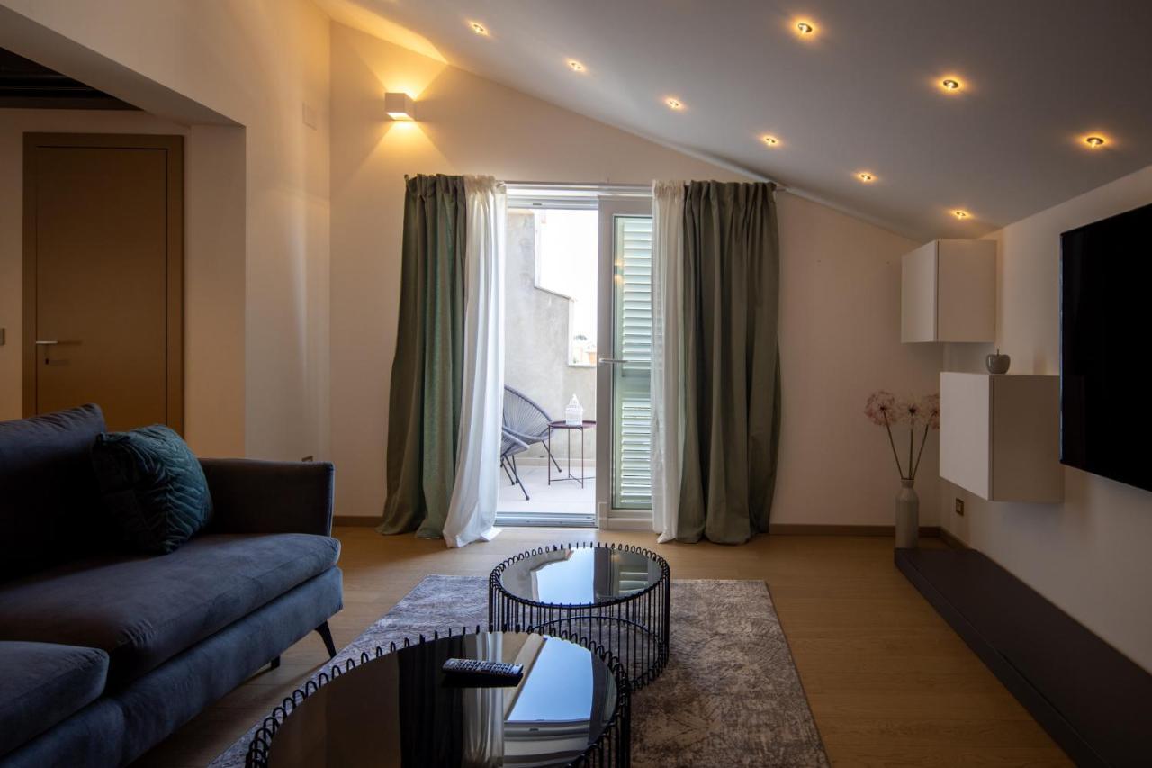 Lumaja Luxury Apartman Biograd Na Moru Luaran gambar