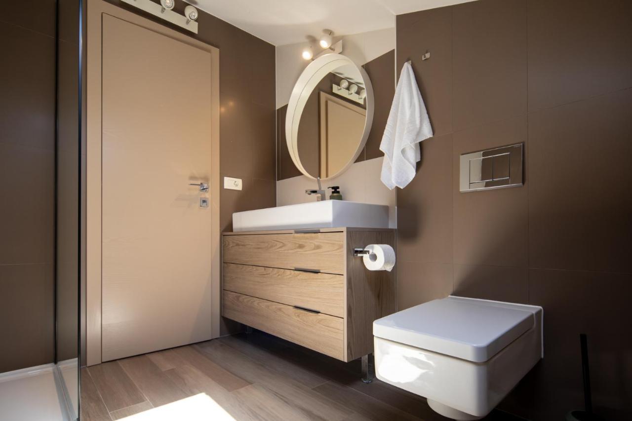 Lumaja Luxury Apartman Biograd Na Moru Luaran gambar