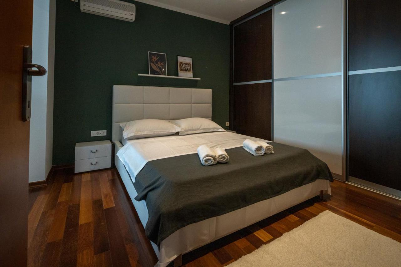 Lumaja Luxury Apartman Biograd Na Moru Luaran gambar