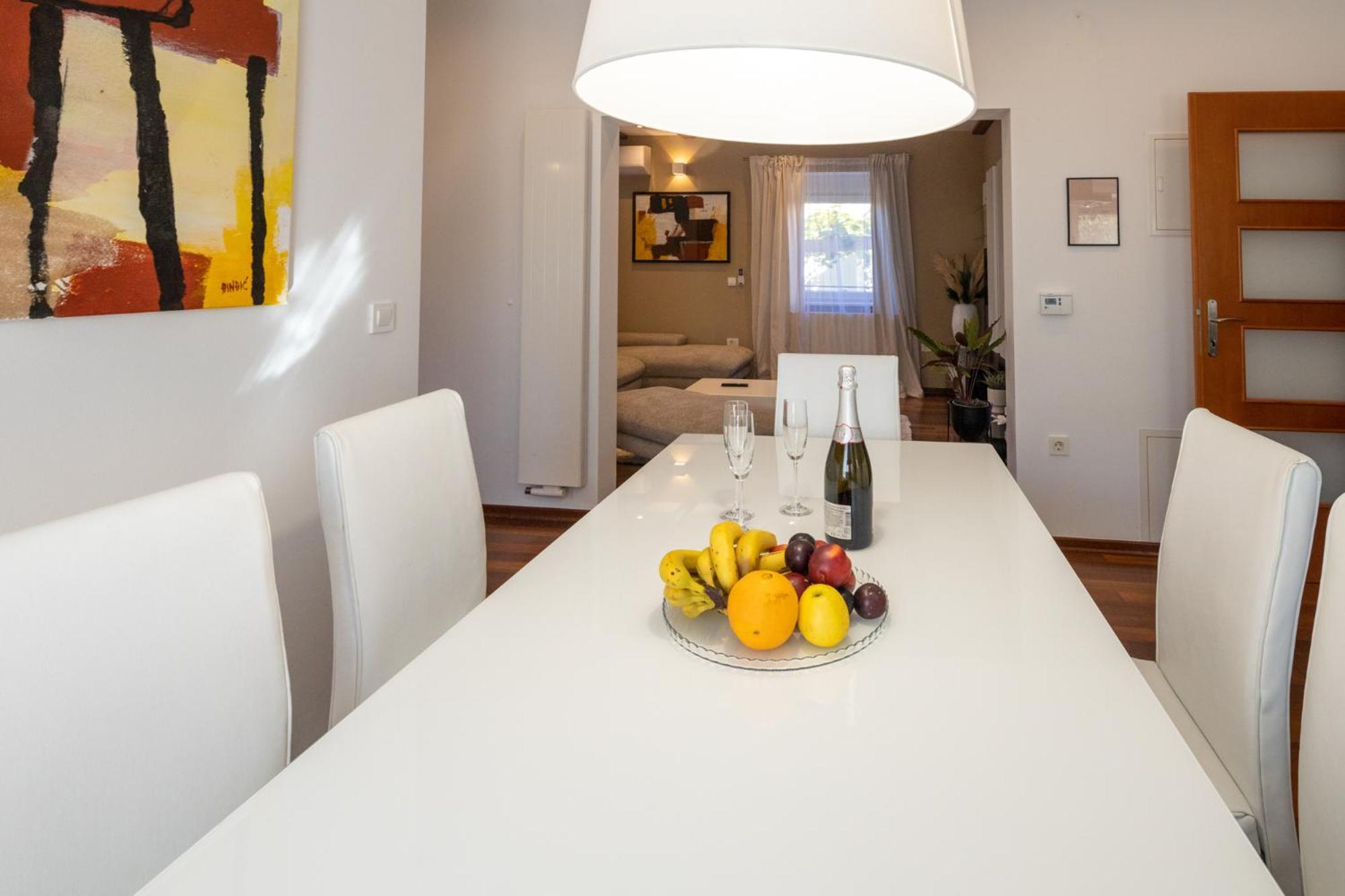 Lumaja Luxury Apartman Biograd Na Moru Luaran gambar