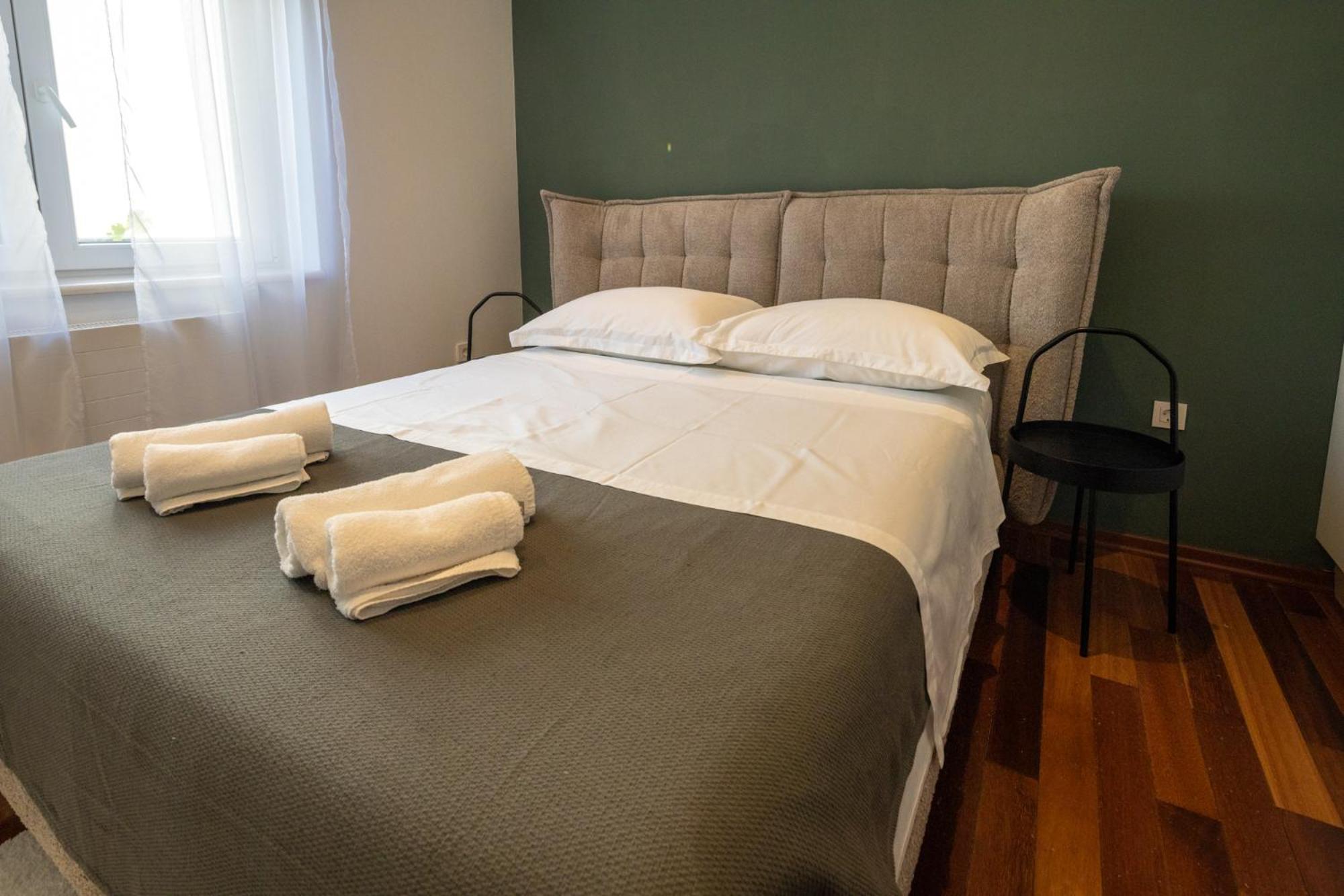 Lumaja Luxury Apartman Biograd Na Moru Luaran gambar