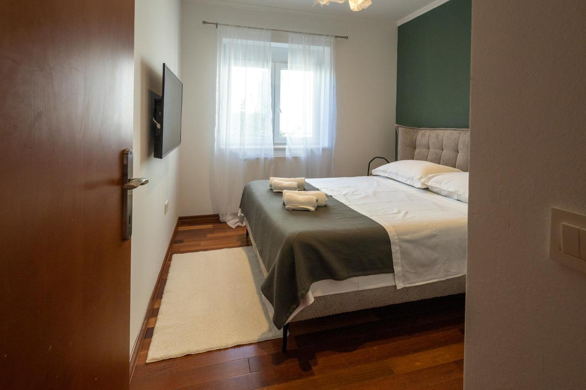 Lumaja Luxury Apartman Biograd Na Moru Luaran gambar
